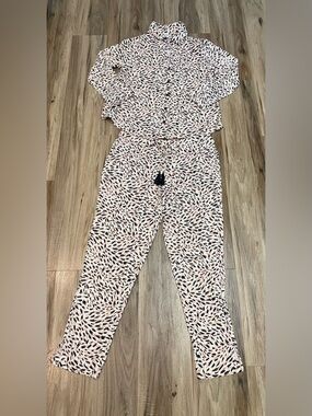 SOMA COOL NIGHTS PAJAMA SET PRINT WOMENS TIE WAIST (ONE PAJAMA SET) SZ LARGE